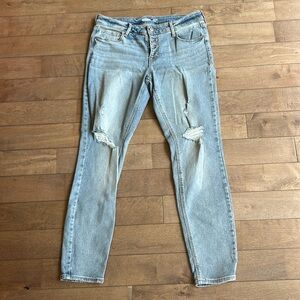 Low rise super skinny jeans
